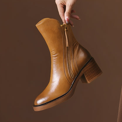 Pamella - Cizme tradiționale de piele pentru femei