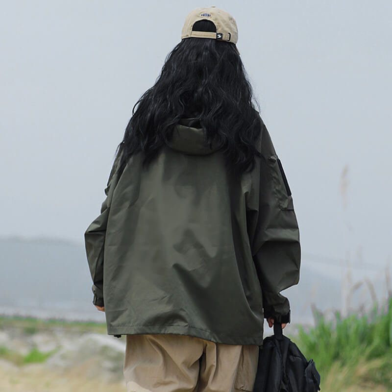 Lydia – Jachetă cu protecție împotriva vântului și apei