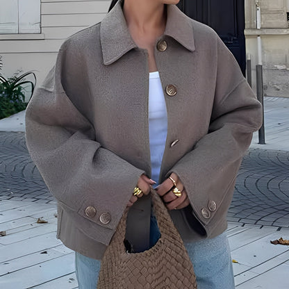 Patricia - Geacă modernă cu guler relaxat pentru femei