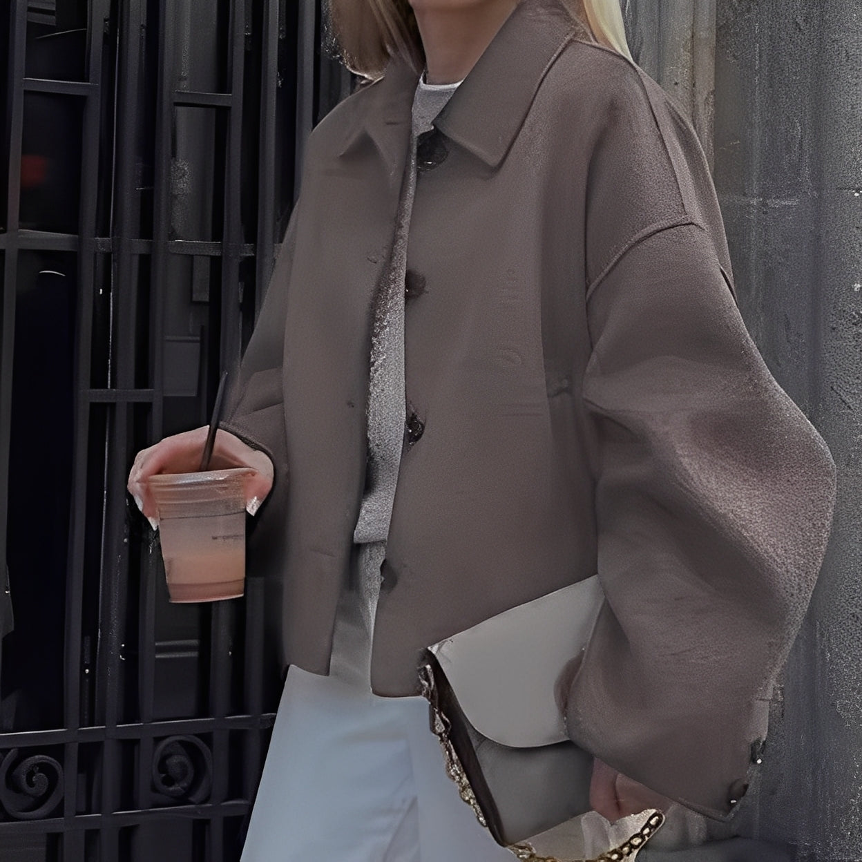 Patricia - Geacă modernă cu guler relaxat pentru femei