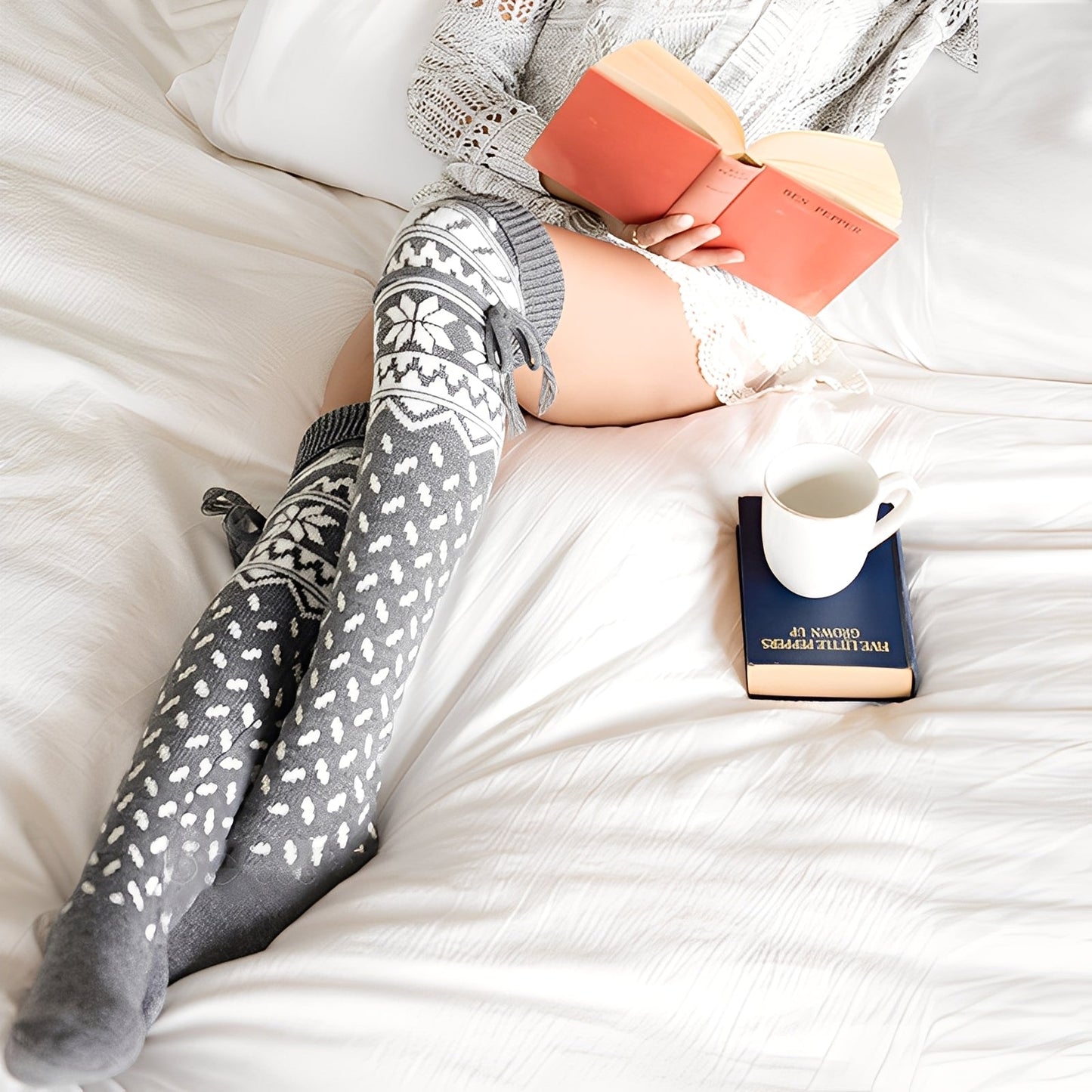 Corinne - Șosete de lână elegante de Crăciun pentru femei