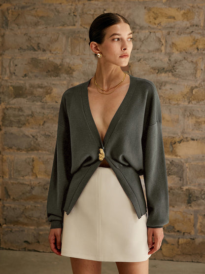 Clarissa – Jachetă din tricot cu butoane aurii