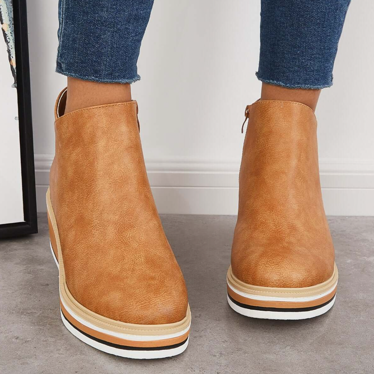 Mari Stella – Cizme elegante din piele cu cusături decorative