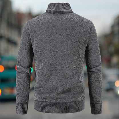 Jasper – Vesta Calda din Polar pentru Barba?i