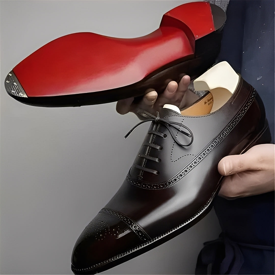 Fulton - Pantofi de piele moderni cu detalii brogue pentru bărbați